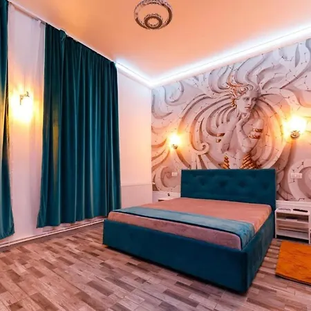 Joy Ultracentral Chic *