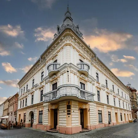 Joy Ultracentral Chic Timişoara